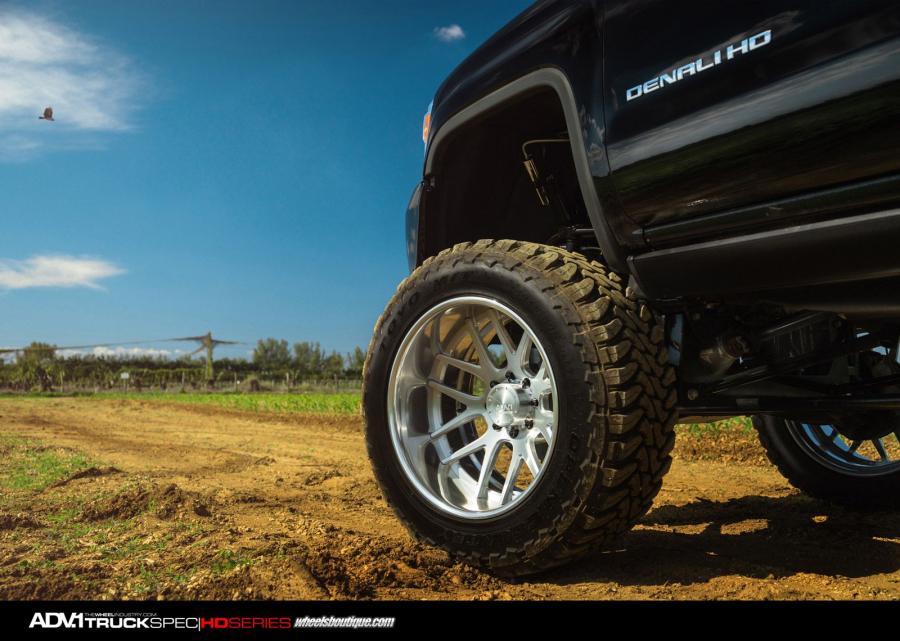  GMC Sierra Denali ob ADV.1 Wheels (ADV7TSSL) 2015 года  (фото 10 из 11)